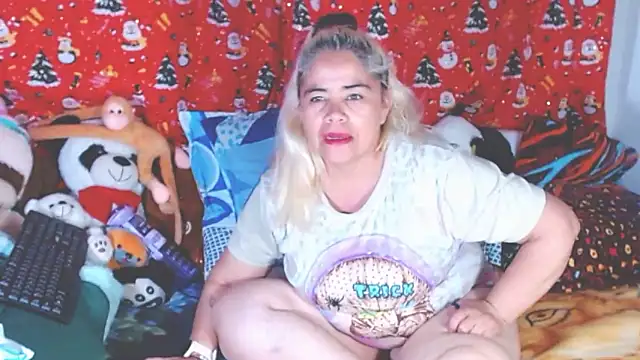 estrellita fugaz16x online show from January 7, 3:31 am