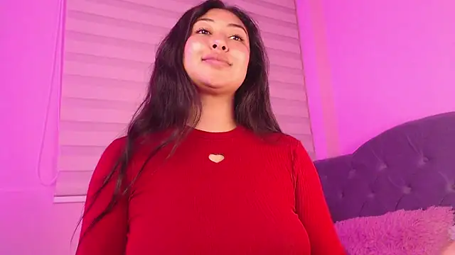 Snapshot of Pocahontas_power chatting on January 27, 9:33 pm Pocahontas power online show from January 27, 9:33 pm