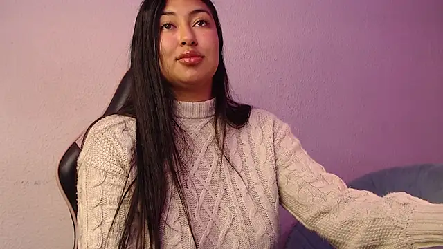 Snapshot of Pocahontas_power chatting on January 30, 9:25 pm Pocahontas power online show from January 30, 9:25 pm