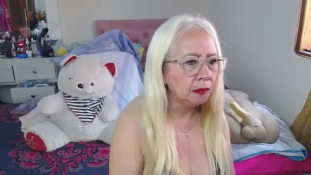 lucy belle bm online show from April 27, 2:26 pm