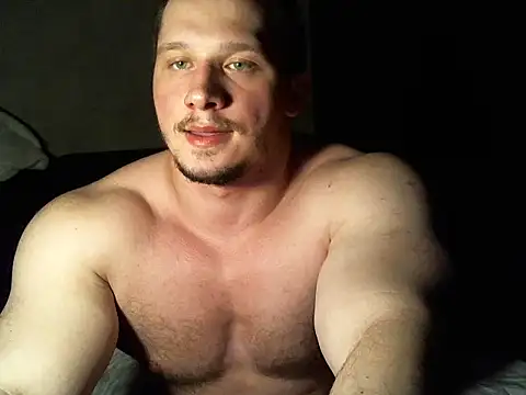 LionEdwin online show from February 26, 11:15 pm