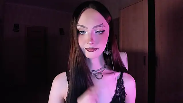 Snapshot of Alice__Aris chatting on October 3, 6:38 pm Alice Aris online show from October 3, 6:38 pm