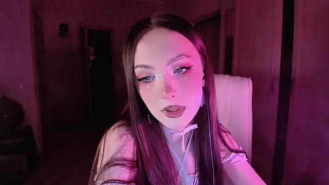 Snapshot of Alice__Aris chatting on October 5, 6:50 pm Alice Aris online show from October 5, 6:50 pm