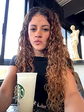 alana15 online show from October 6, 8:06 pm