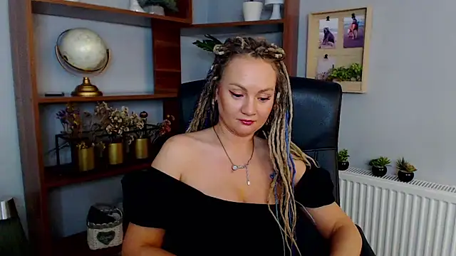 Snapshot of KayaMagic chatting on January 30, 6:21 pm KayaMagic online show from January 30, 6:21 pm