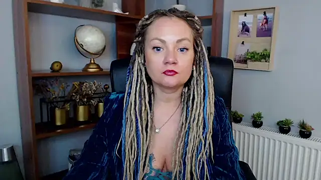 Snapshot of KayaMagic chatting on February 13, 3:14 pm KayaMagic online show from February 13, 3:14 pm