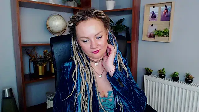 Snapshot of KayaMagic chatting on February 24, 3:20 pm KayaMagic online show from February 24, 3:20 pm