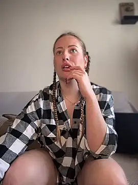 AlisaWhite online show from January 15, 11:53 am