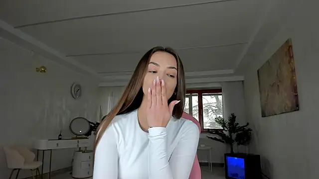 TiffanyHouston  online show from February 7, 6:56 am