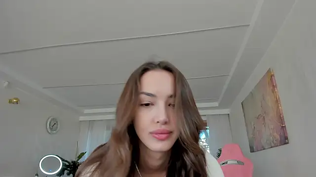 TiffanyHouston  online show from February 10, 6:42 am