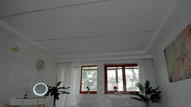 TiffanyHouston  online show from March 1, 6:46 am