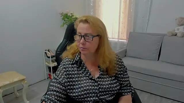 Snapshot of Frau_Marta chatting on July 11, 1:25 pm Frau Marta online show from July 11, 1:25 pm