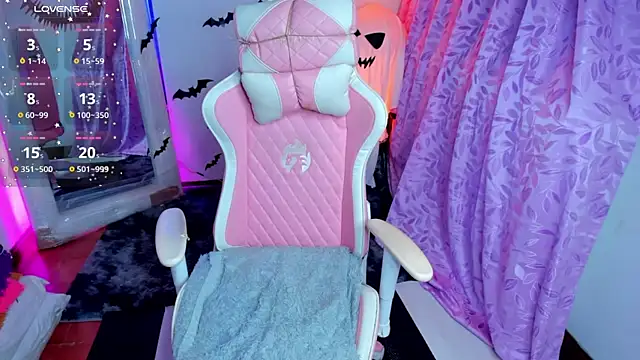 jenndy lockhart online show from October 26, 12:38 am