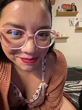 Snapshot of Vivi_Kvsh chatting on March 26, 7:14 am Vivi Kvsh online show from March 26, 7:14 am