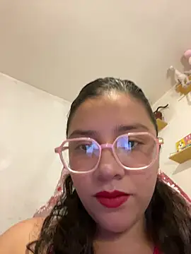 Snapshot of Vivi_Kvsh chatting on March 30, 7:31 am Vivi Kvsh online show from March 30, 7:31 am