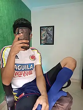 pinedasex777 online show from November 25, 12:27 pm