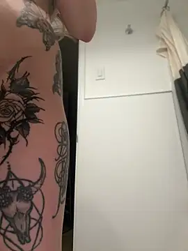 chloetease online show from December 13, 11:17 pm