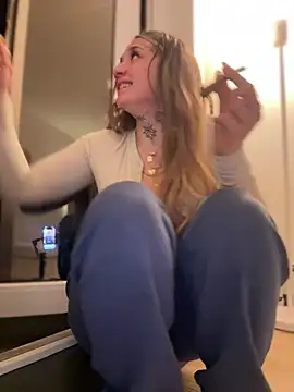 chloetease online show from December 16, 11:39 pm