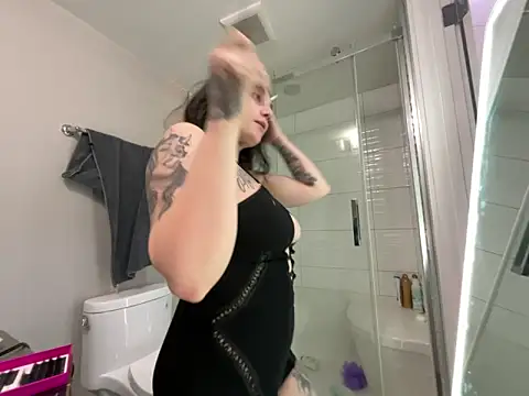 chloetease online show from March 23, 3:10 am