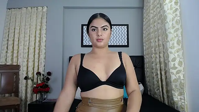 Snapshot of loveyouzahara2020 chatting on February 26, 10:20 pm loveyouzahara2020 online show from February 26, 10:20 pm