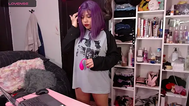 lil daisy7 online show from January 14, 3:32 am