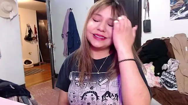 lil daisy7 online show from February 7, 4:27 am