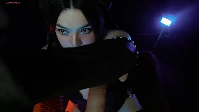 alexa11  online show from June 6, 8:46 pm