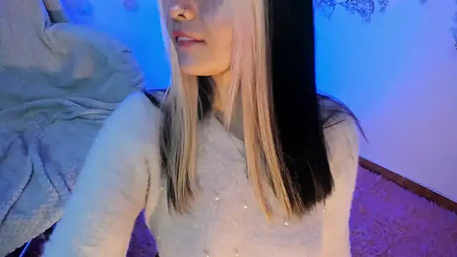 Sammysammy  online show from December 22, 7:44 am