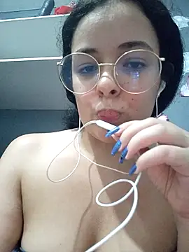 NinaSweet2 online show from March 1, 5:42 am