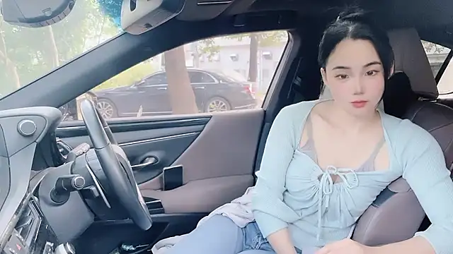 orla2021 online show from December 7, 12:41 am