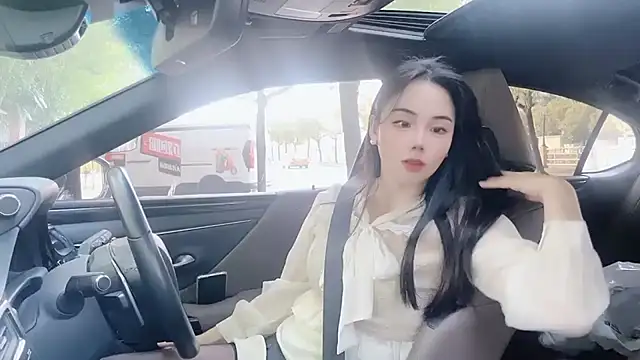 orla2021 online show from December 8, 6:54 am