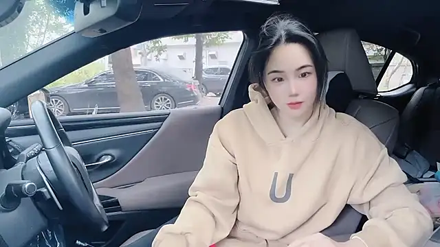 orla2021 online show from December 12, 12:38 am