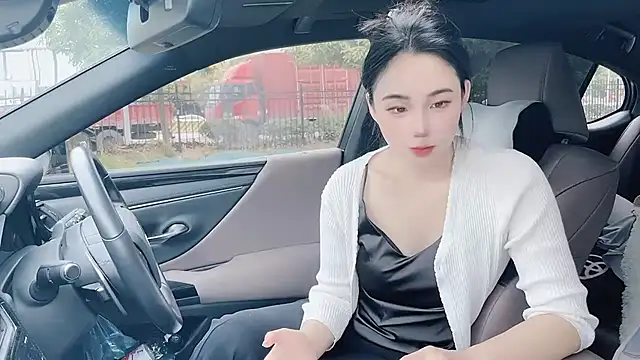 orla2021 online show from December 26, 12:46 am