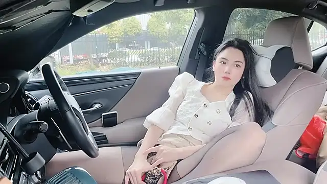 orla2021 online show from December 26, 6:52 am