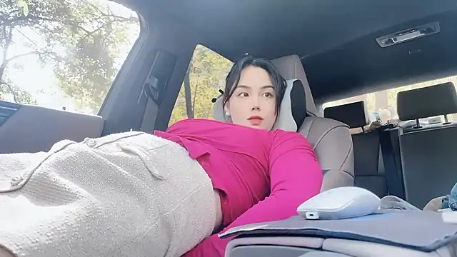 orla2021 online show from December 29, 4:05 am