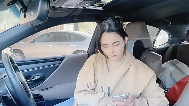 orla2021 online show from January 6, 12:27 am