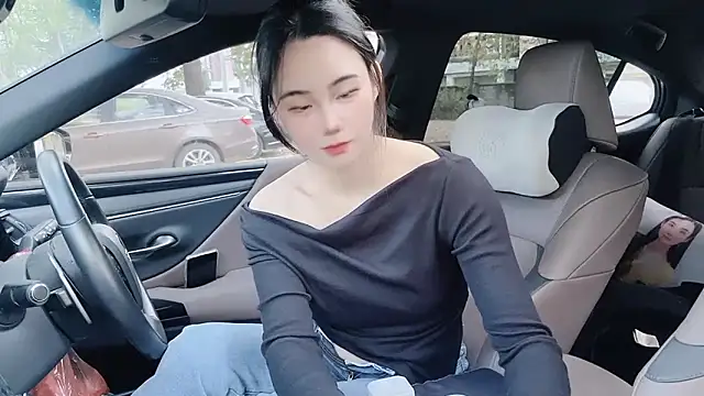 orla2021 online show from January 9, 12:57 am