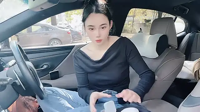 orla2021 online show from January 9, 4:30 am