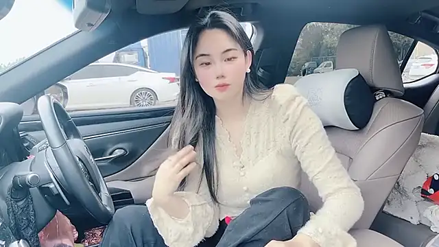 orla2021 online show from February 26, 5:09 am