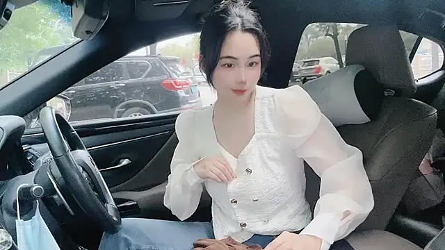 orla2021 online show from March 1, 11:47 pm