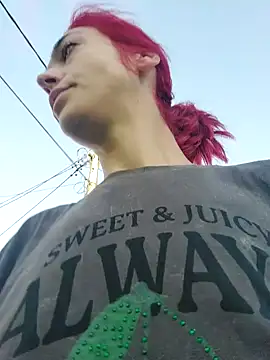 Snapshot of JoLeNe27 chatting on May 30, 3:58 am JoLeNe27 online show from May 30, 3:58 am