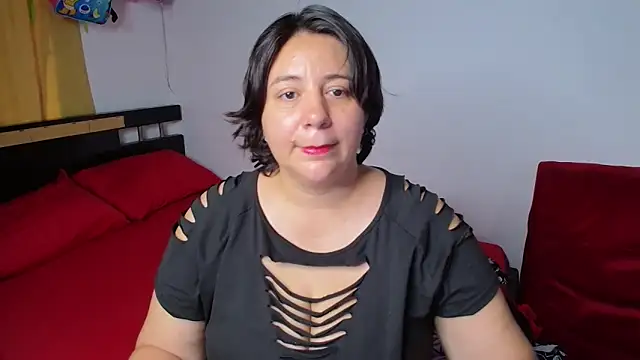 sexxy ticki online show from April 7, 9:37 pm
