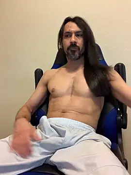 Youreherewithme online show from February 5, 9:25 am