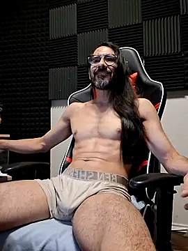 Youreherewithme online show from April 22, 2:29 pm