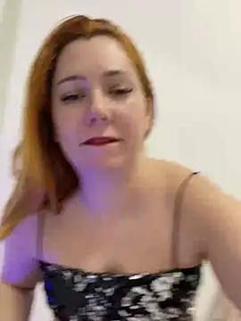 Snapshot of Patriciamoura69 chatting on January 7, 11:56 pm Patriciamoura69 online show from January 7, 11:56 pm