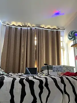 Snapshot of Patriciamoura69 chatting on September 10, 6:52 pm Patriciamoura69 online show from September 10, 6:52 pm