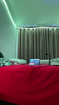 Snapshot of Patriciamoura69 chatting on November 17, 1:06 pm Patriciamoura69 online show from November 17, 1:06 pm