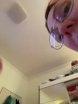 Patriciamoura69 online show from July 12, 10:01 pm