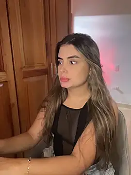 Snapshot of Miss_valeriaa chatting on April 14, 8:48 pm Miss valeriaa online show from April 14, 8:48 pm