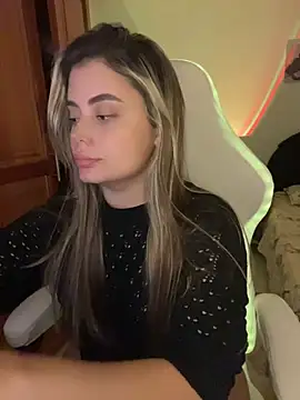 Snapshot of Miss_valeriaa chatting on July 17, 12:39 am Miss valeriaa online show from July 17, 12:39 am